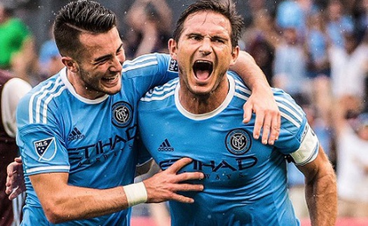 Frank Lampard đi vào lịch sử với hat-trick ghi cho New York City